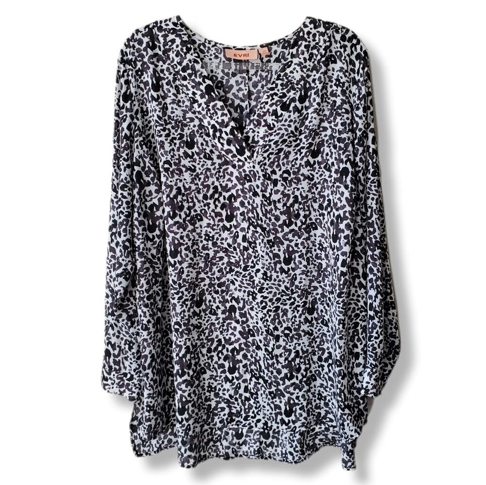 Women EVRI Black White Print Blouse Top 1X Flowy Career Casual Classic Relaxed